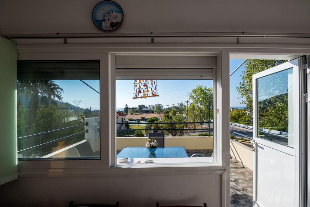Maria'S House Apartment Кателиос Екстериор снимка